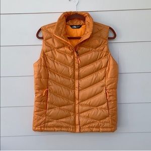 NWOT North Face Orange Puffer 550 Down Vest